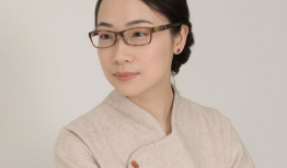 陈朵朵,绽放青春，追逐梦想的璀璨之星